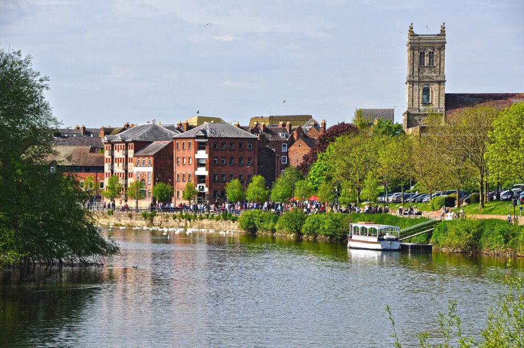 worcester , the river severn geograph.org.uk 3966205